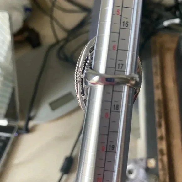 Joan Boyce Crystal Oval Statement Fashion Ring - Picture 8 of 10